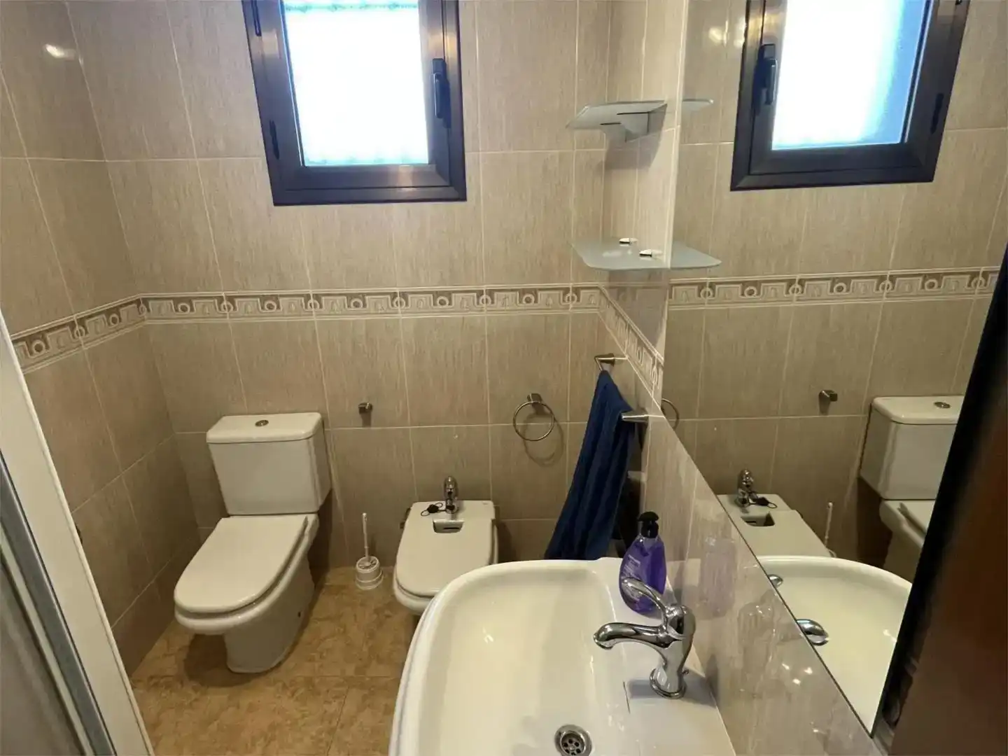 Baño de Piso en venta en Benabarre con Amueblado y Balcón