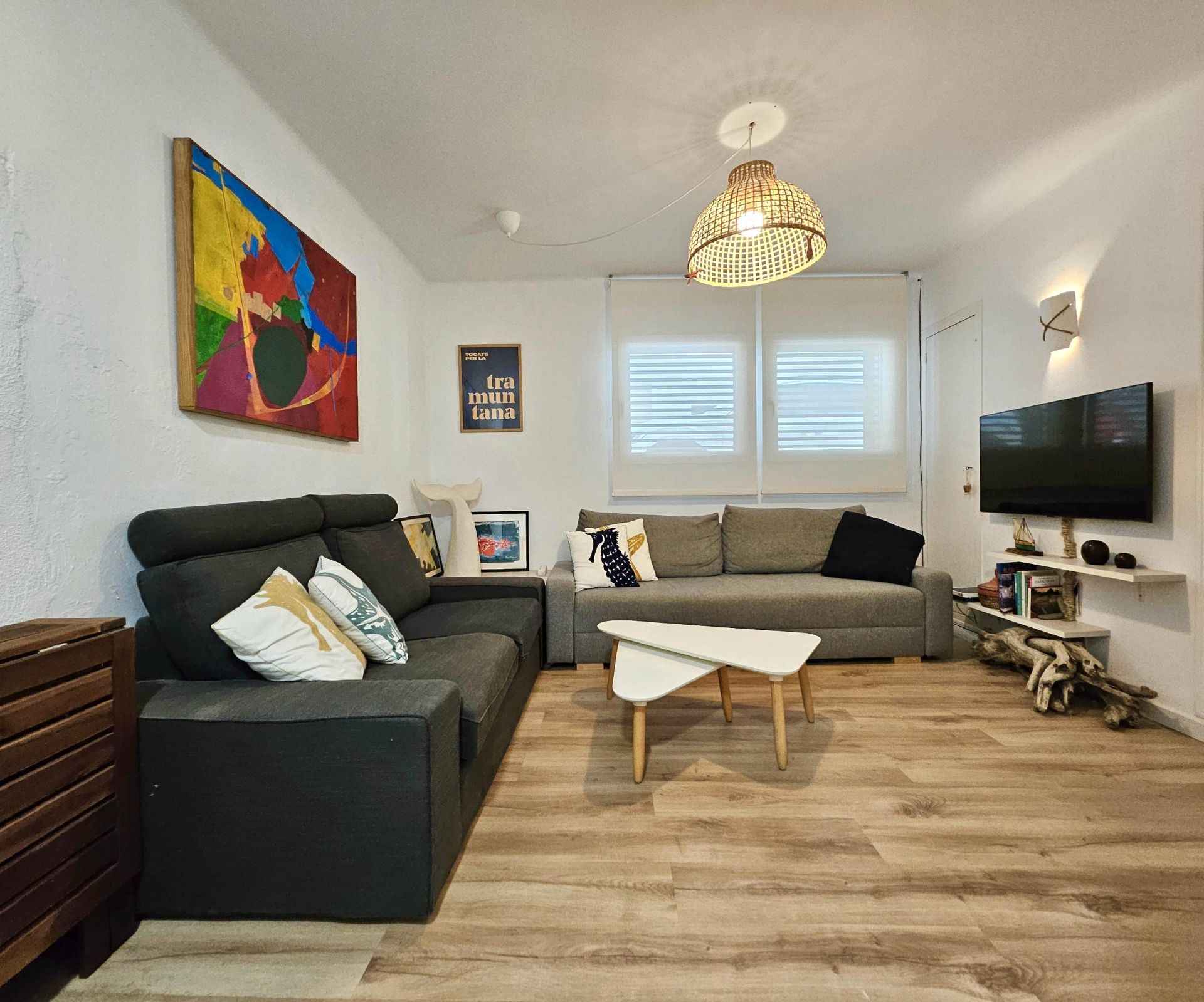 Living room of Flat for sale in El Port de la Selva  with Parquet flooring, Furnished and Oven