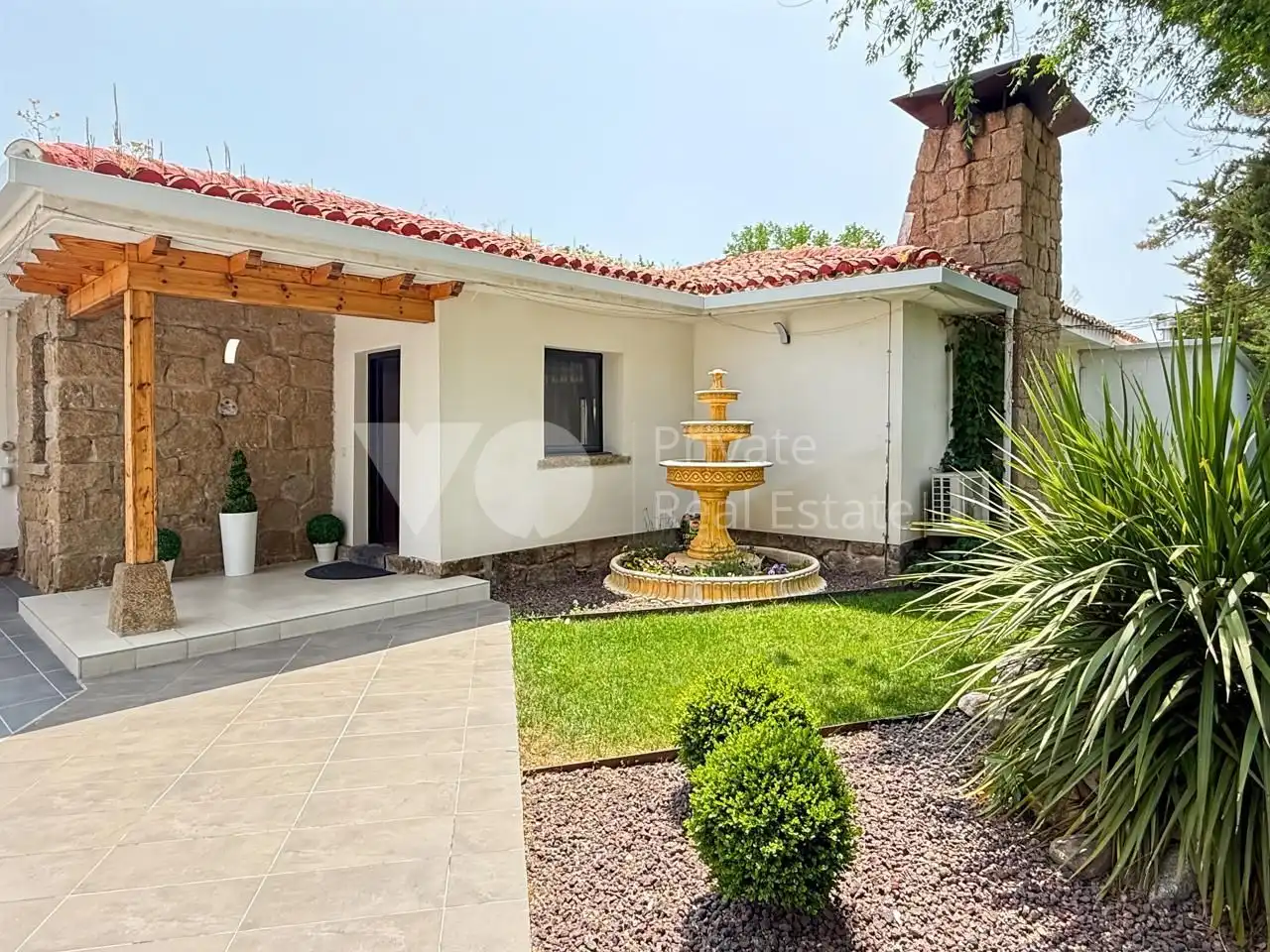 Exterior view of Houses for sale in Villanueva de la Cañada  with Air Conditioner, Heating and Private garden