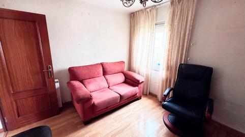 Foto 4 de Piso en venta en Maestros Nacionales, 25, Milán - Pumarín, Oviedo