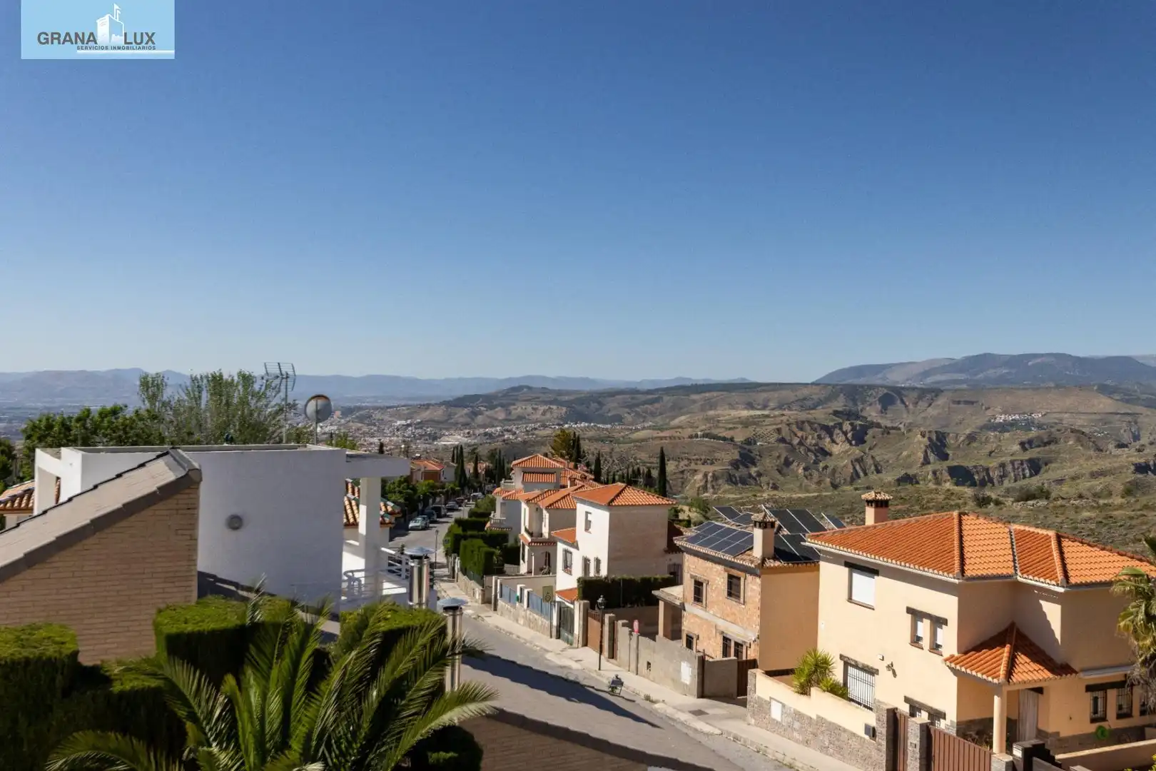 Vista exterior de Casa o chalet en venta en Monachil con Calefacción, Jardín privado y Terraza