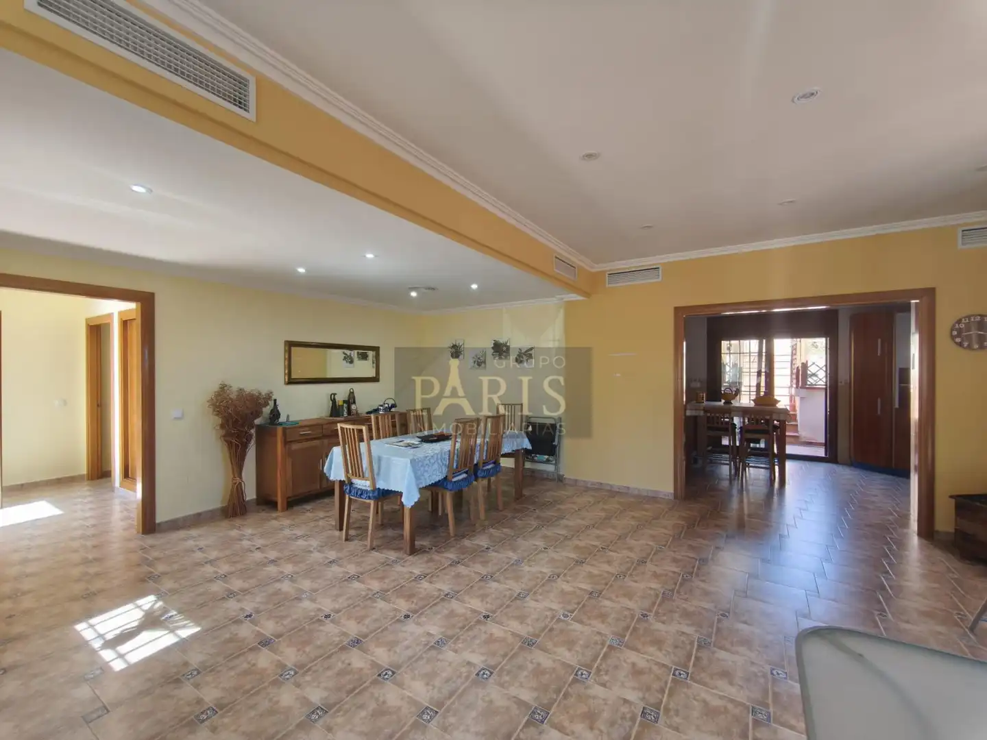 Sala d'estar de Casa o xalet en venda en Cartagena amb Moblat