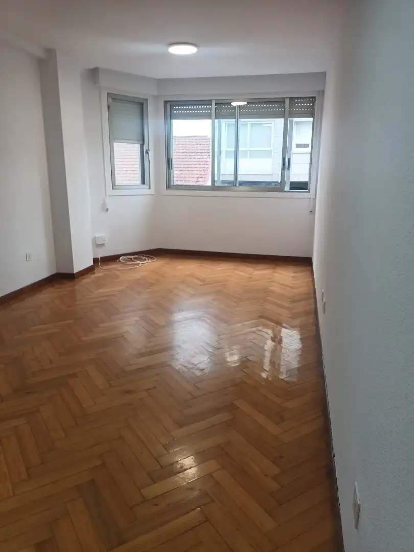 Flat for rent in Vigo , Pontevedra