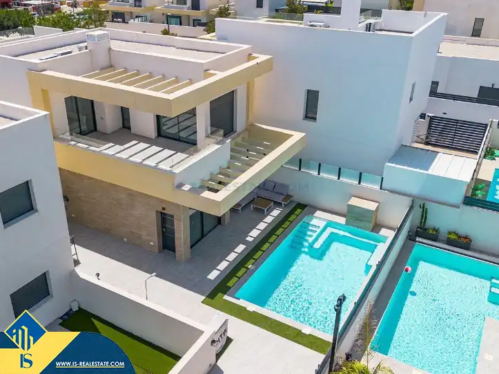 Villa avec piscine à vendre à Zona Carrefour - Urbanizaciones, imagen 25