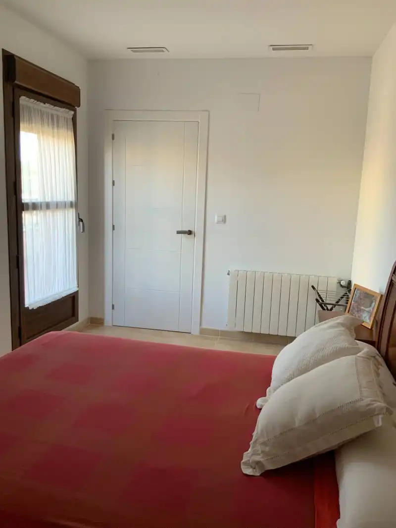 Habitación de Casa o chalet en venta en Santibáñez el Alto con Aire acondicionado, Calefacción y Terraza