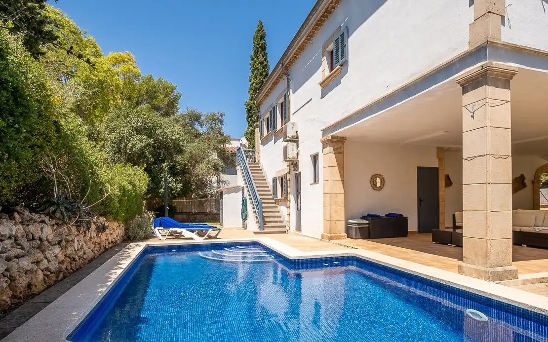 Swimming pool of Houses for sale in Alcúdia  with Air Conditioner, Heating and Private garden