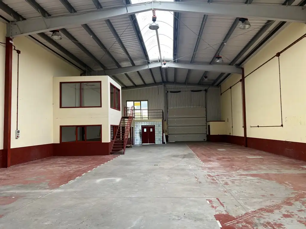 Industrial buildings for sale in Lugo  with Alarm
