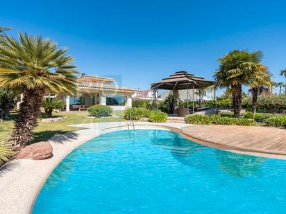 Swimming pool of House or chalet for sale in Reus  with Air Conditioner, Terrace and Swimming Pool