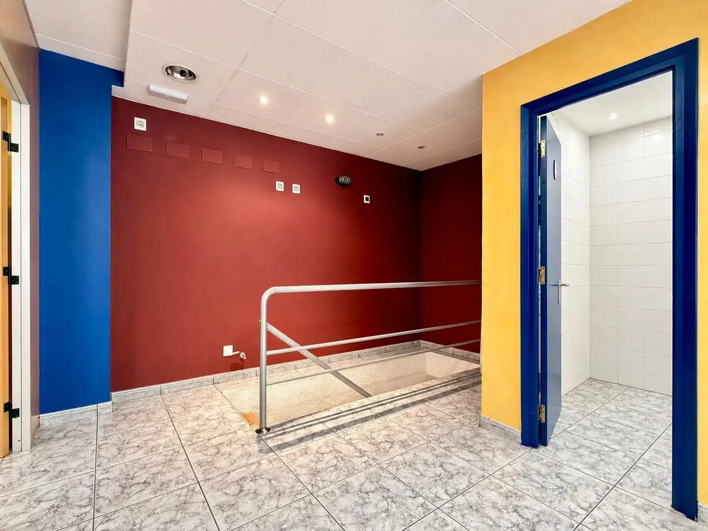 Business premises for sale in Carrer Carrer Hospital, imagen 13