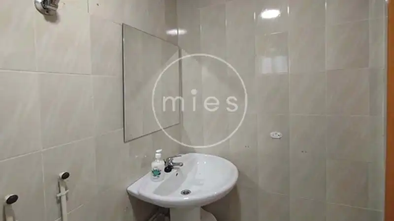 Badezimmer von Geschaftsraum zum Verkauf in Torrent