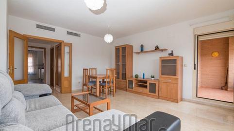 Photo 4 of Flat to rent in Avenida Médico Ricardo Ferre, 22, Paus - Poligono San Blas, Alicante / Alacant