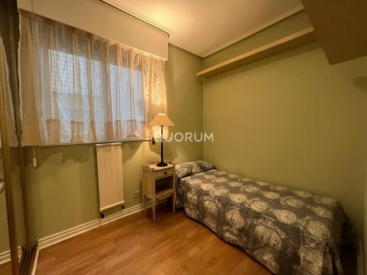 Habitación de Piso de alquiler en Bilbao  con Amueblado