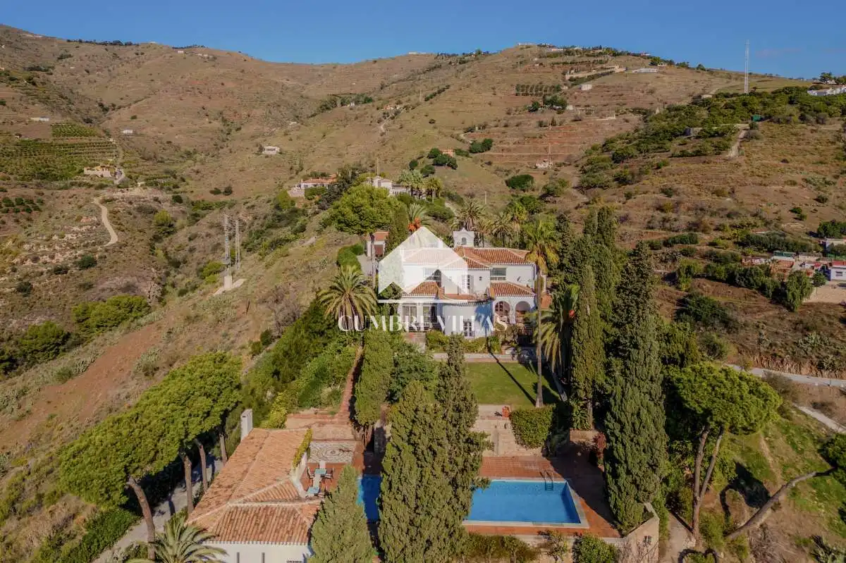 Vista exterior de Casa o chalet en venta en Salobreña con Calefacción, Jardín privado y Terraza