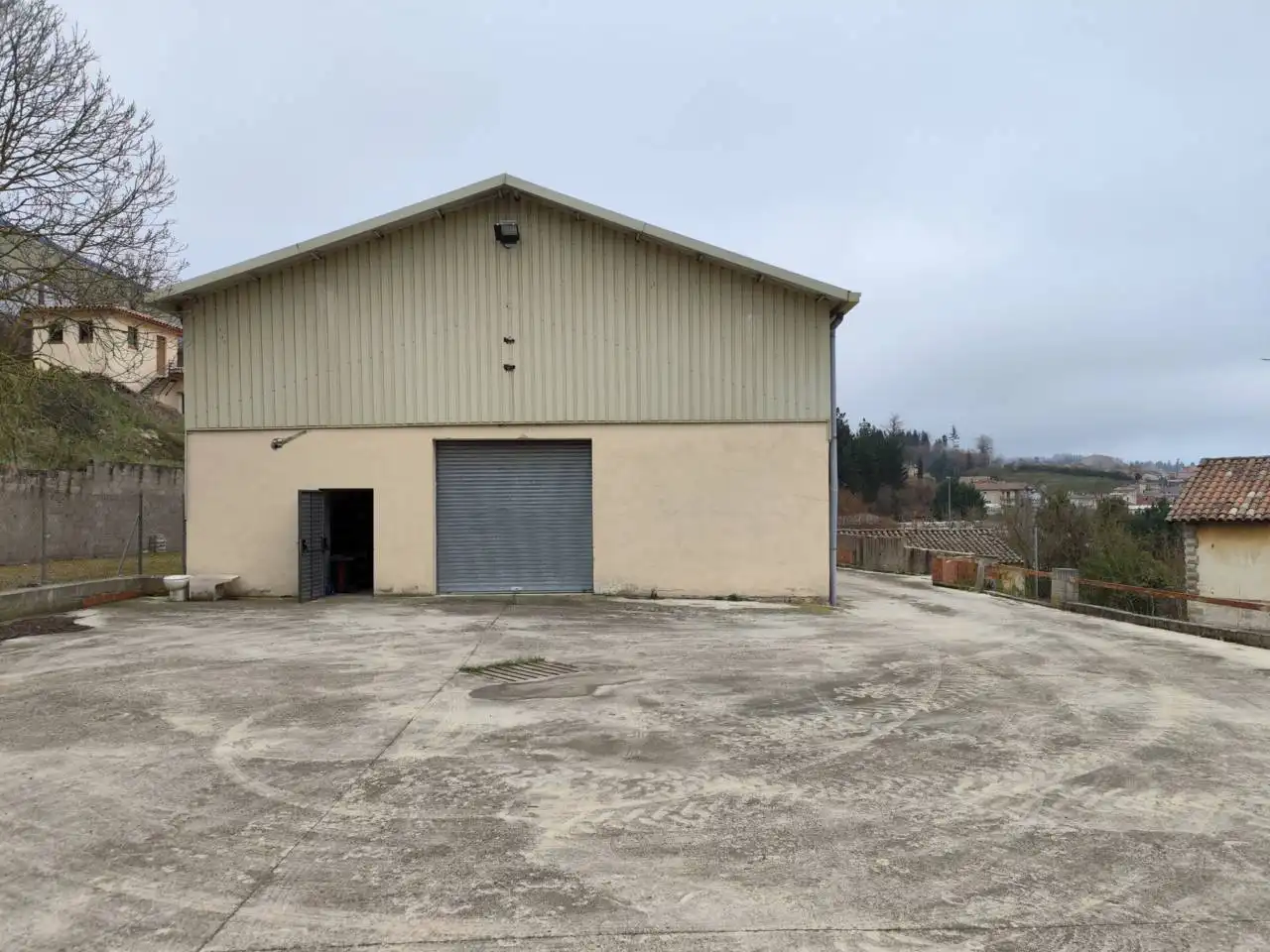 Industrial building for sale in Carretera Font Picant 1, imagen 4