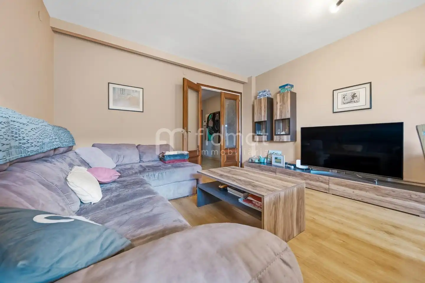 Living room of Flat for sale in Figueres