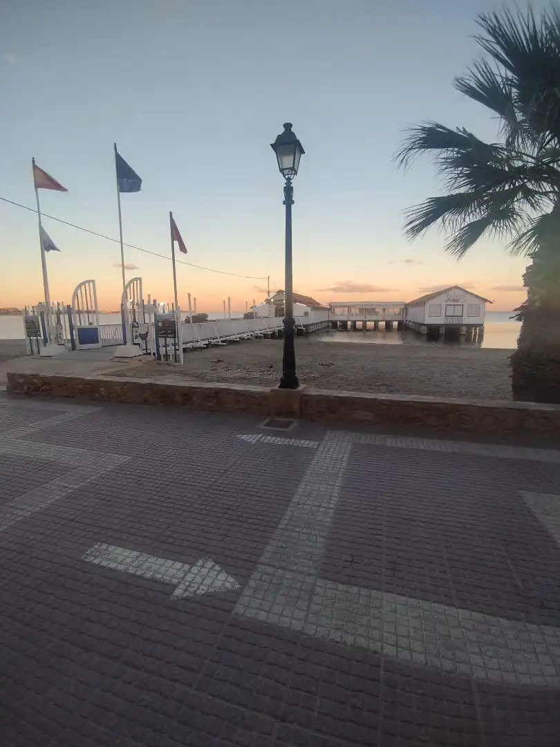 Exterior view of Flat for sale in Los Alcázares  with Private garden, Furnished and Oven