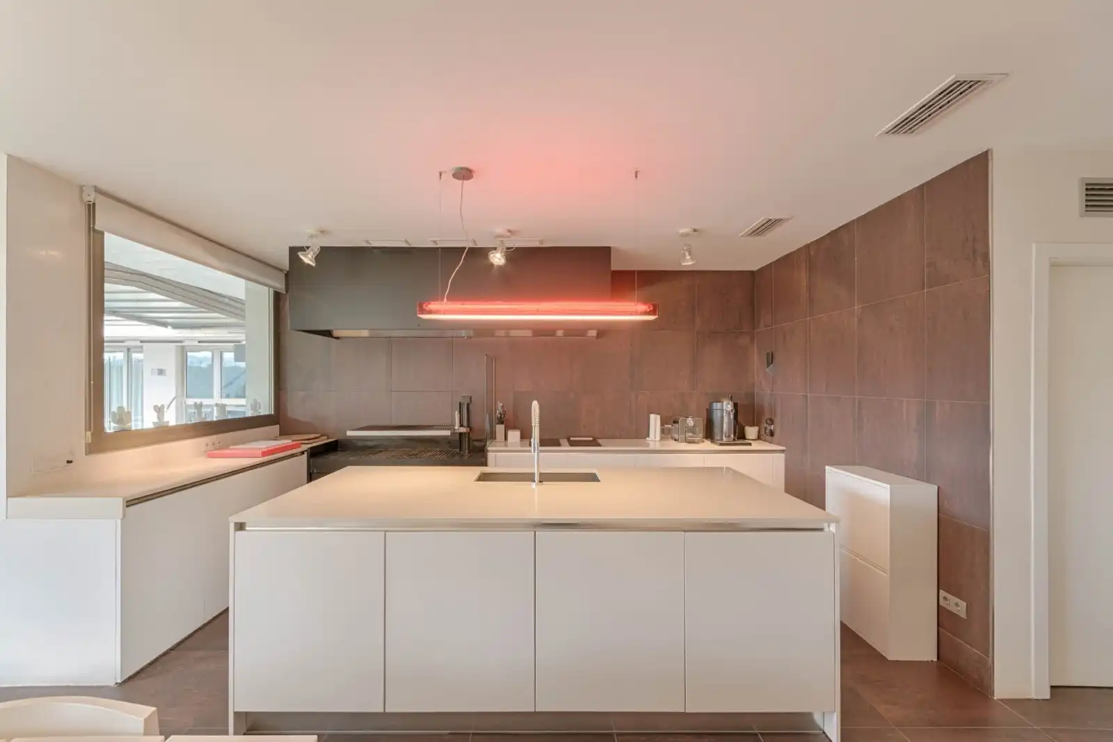 Cocina de Casa o chalet en venta en La Jonquera con Aire acondicionado, Calefacción y Jardín privado