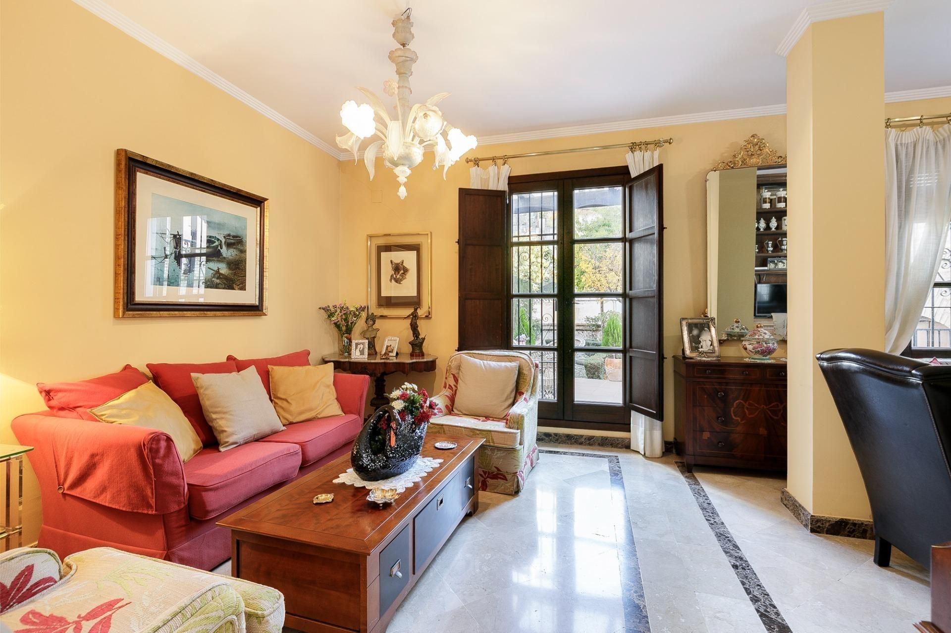 Living room of Single-family semi-detached for sale in  Granada Capital  with Air Conditioner, Heating and Private garden