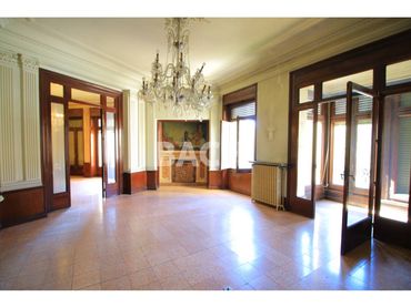 Piso con ascensor en venta en Centre