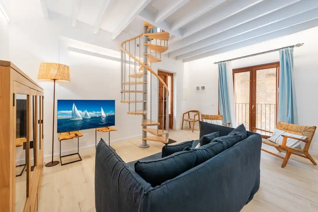 Sala d'estar de Apartament en venda en Pollença amb Aire condicionat, Moblat i Internet