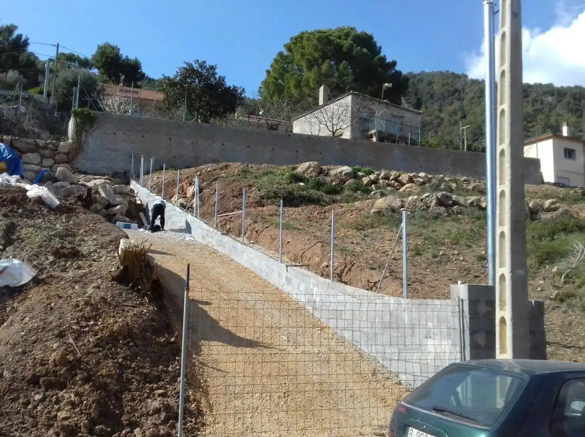 Terreny residencial en venda a Vallirana, imagen 4