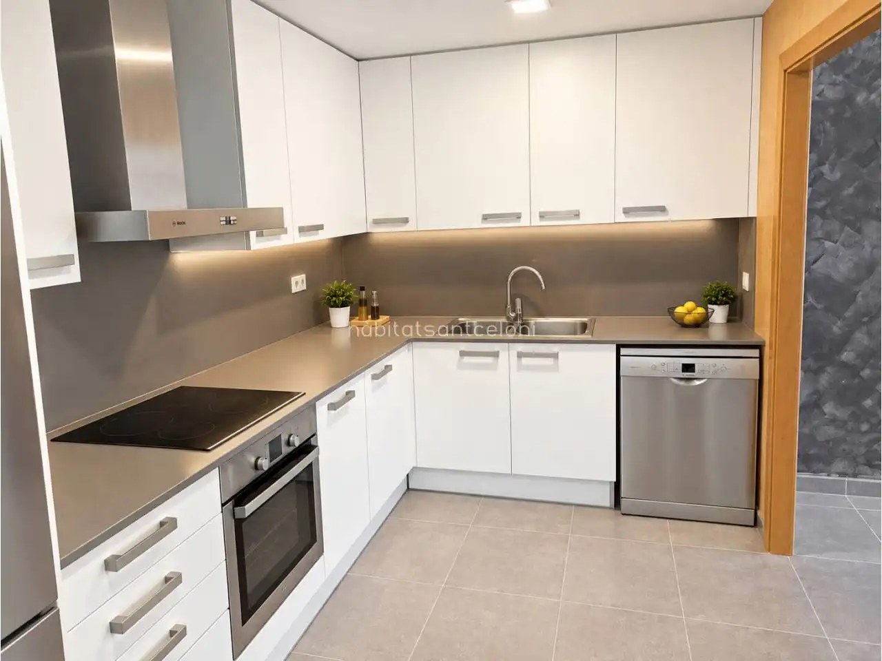 Appartamento con giardino in vendita a Calle Josep Tarradellas, imagen 2
