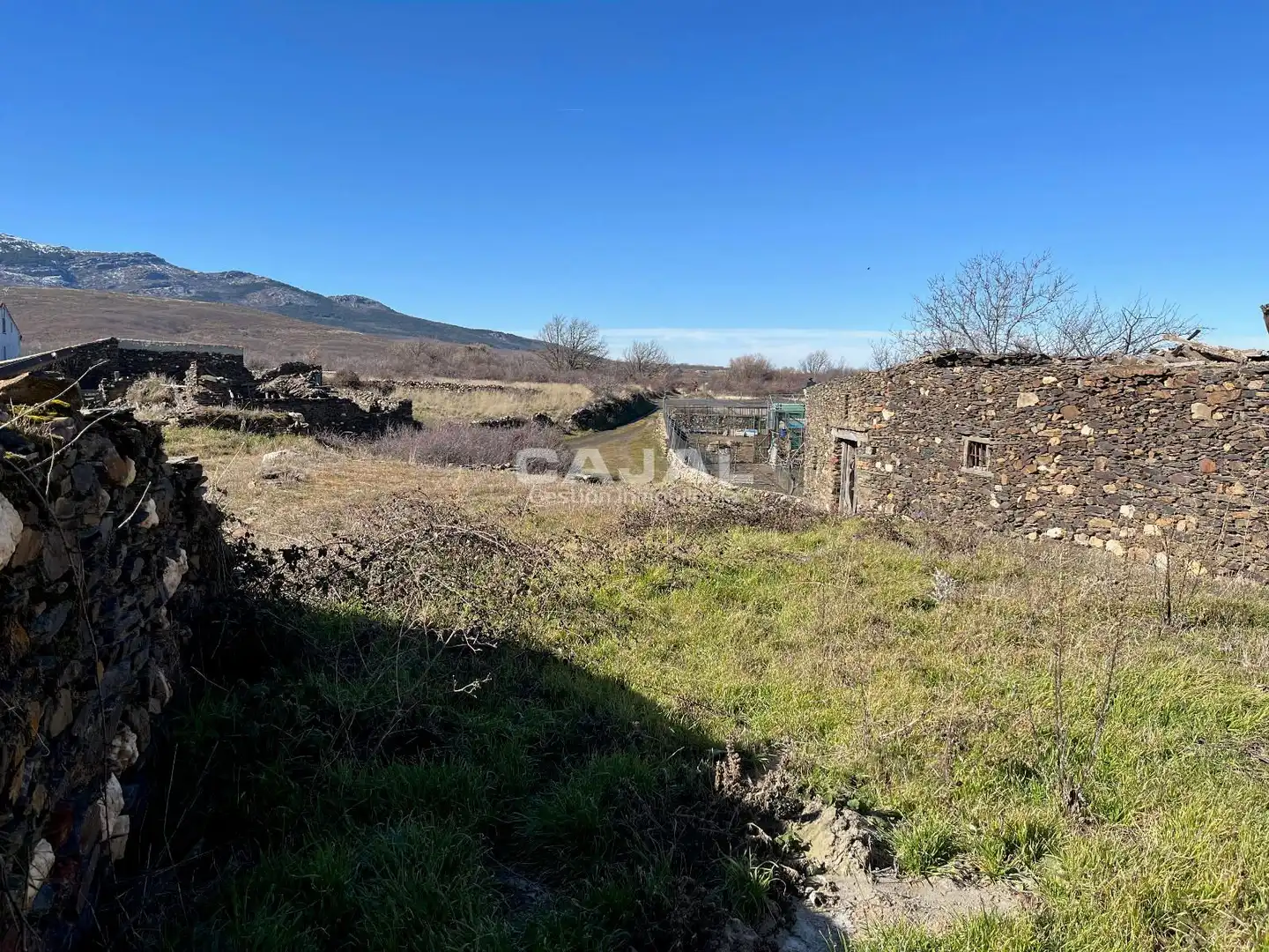 Land for sale in Riaza
