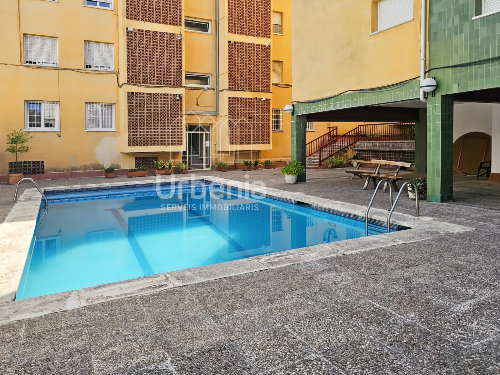 Schwimmbecken von Wohnung zum verkauf in Sant Andreu de Llavaneres mit Klimaanlage, Terrasse und Schwimmbad