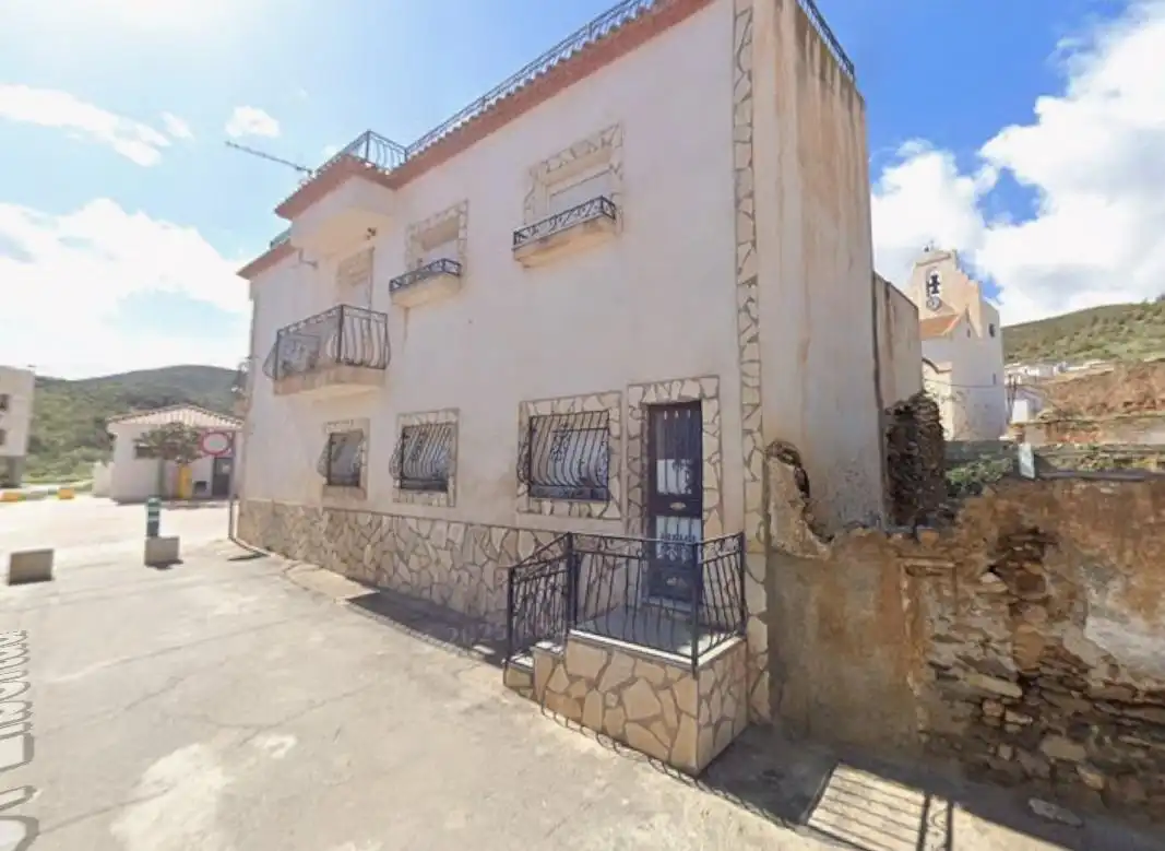 Exterior view of Houses for sale in Las Tres Villas