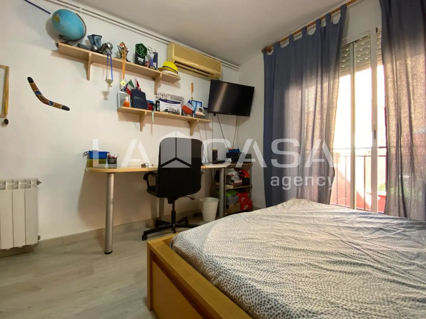 Houses for sale in Badalona  with Terrace, Furnished and Oven