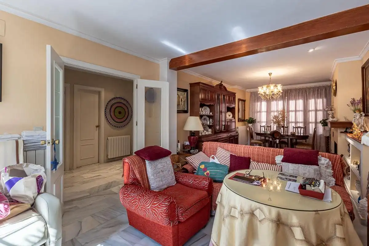 Sala de estar de Casa o chalet en venta en Santa Fe con Aire acondicionado, Calefacción y Jardín privado