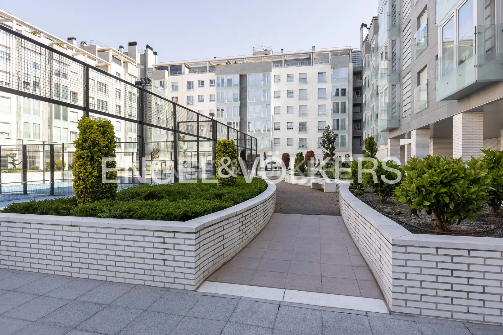 Terraza de Piso en venta en Madrid con Aire acondicionado, Calefacción y Piscina
