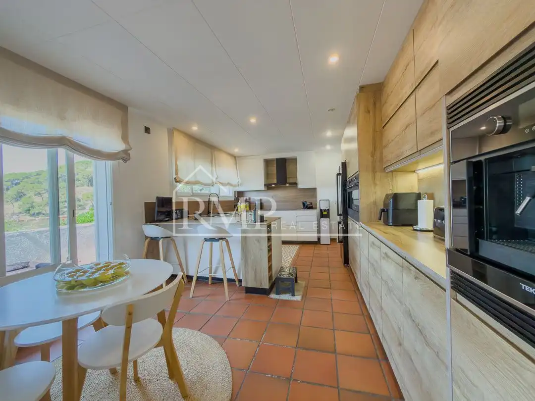 Kitchen of Detached homes for sale in Sant Andreu de Llavaneres  with Air Conditioner, Heating and Terrace