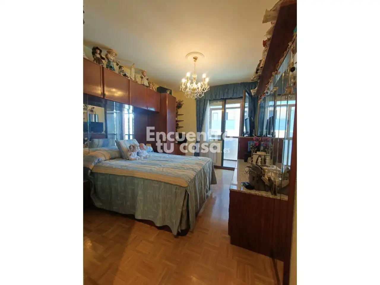 Habitación de Apartamento en venta en Miranda de Ebro con Calefacción, Parquet y Trastero