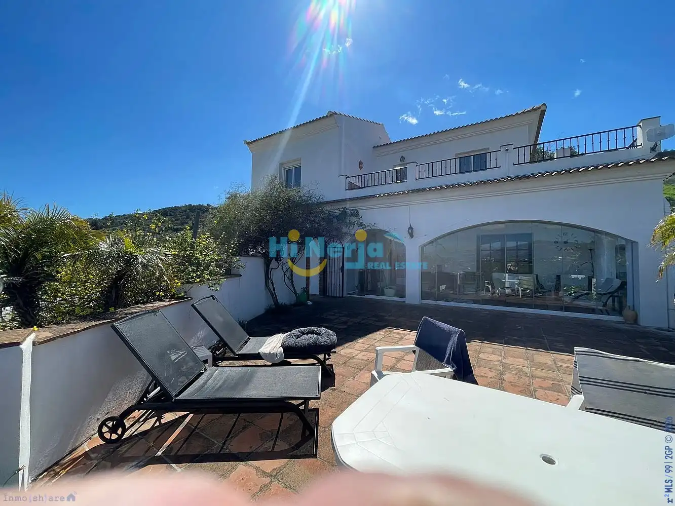 Villa mit Pool zum Verkauf in Comares