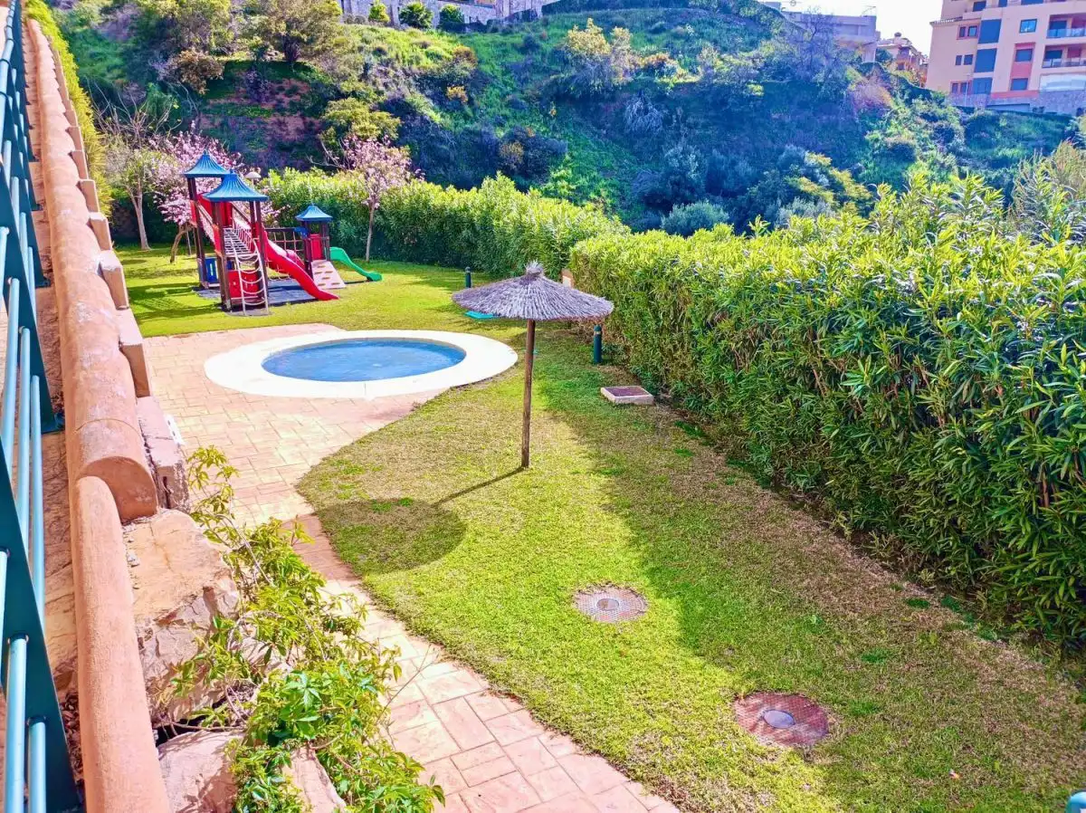 Apartament amb piscina en venda a Calahonda, imagen 46