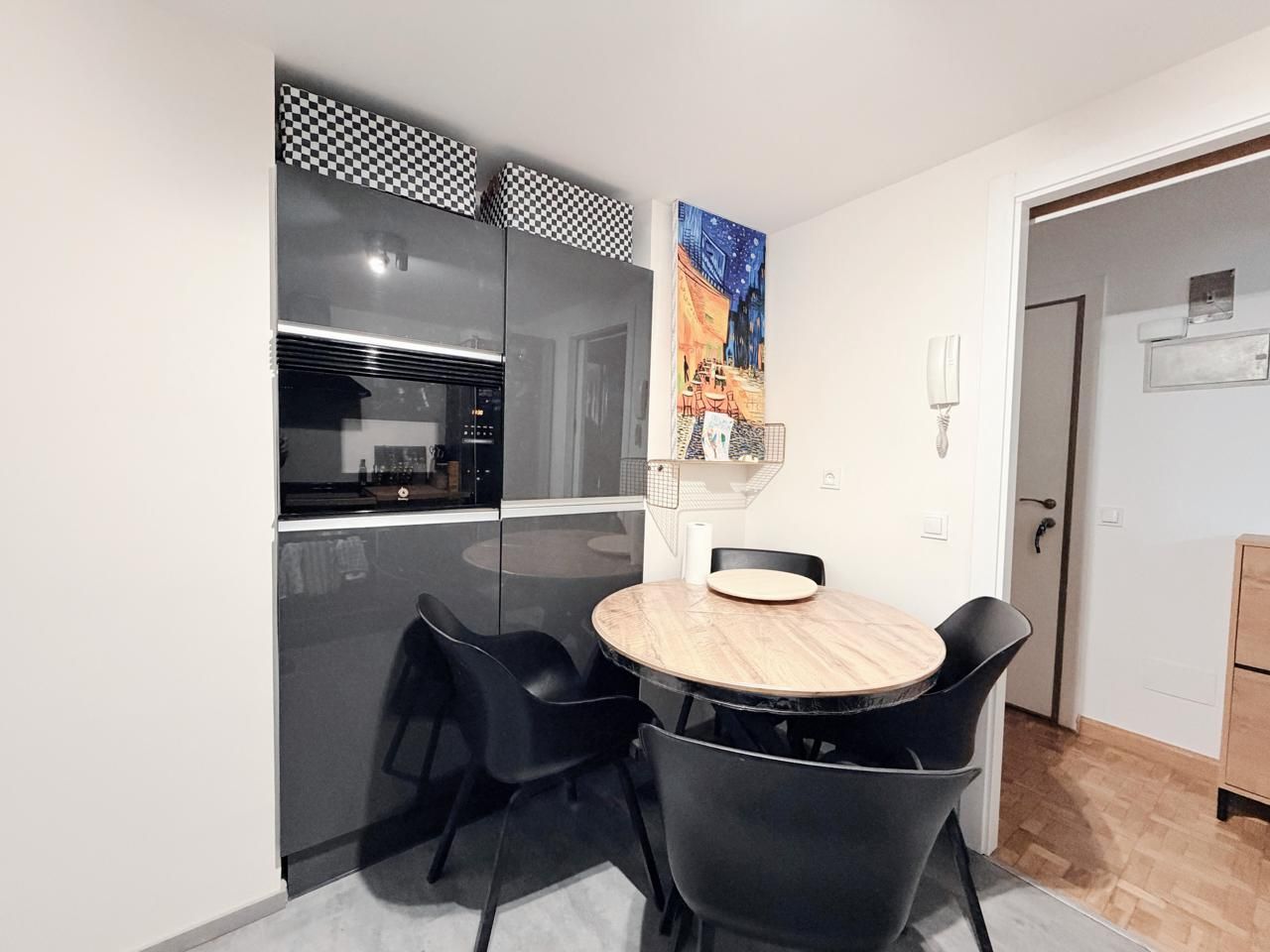 Kitchen of Flat for sale in  Madrid Capital  with Air Conditioner, Heating and Terrace