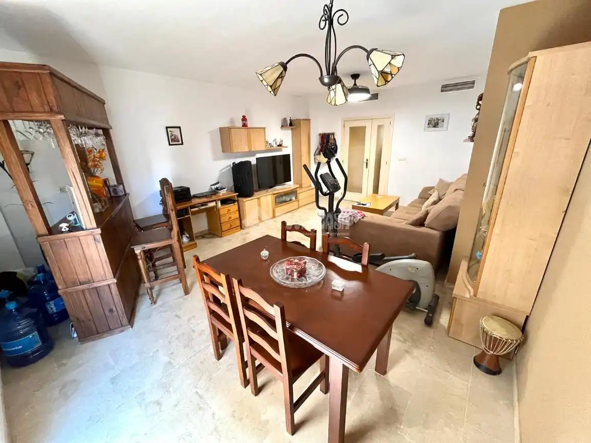 Sala de estar de Piso en venta en Estepona