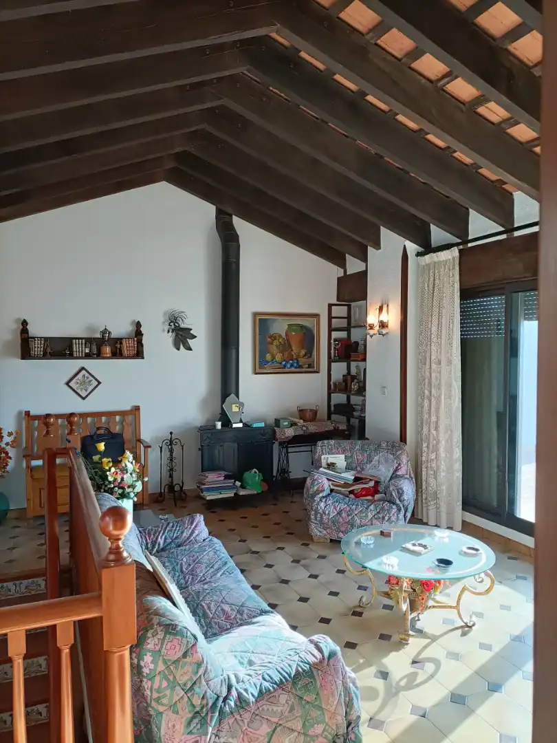 Sala de estar de Ático en venta en Segorbe con Parquet, Terraza y Amueblado