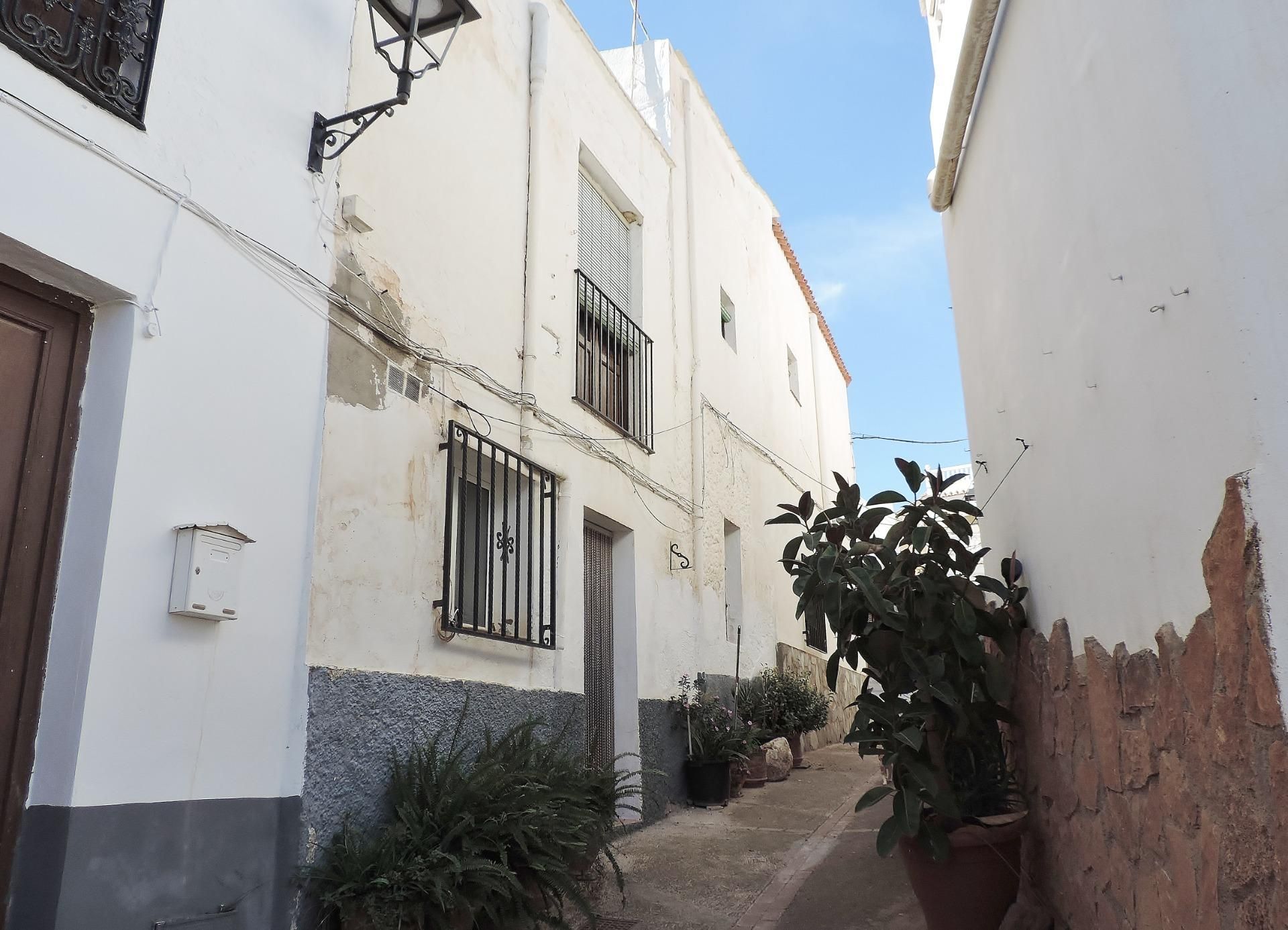 Exterior view of House or chalet for sale in Canjáyar  with Heating, Terrace and Storage room