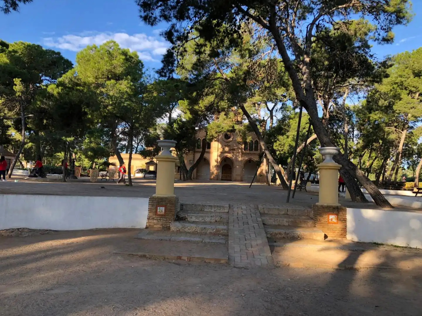 Vista exterior de Dúplex en venda en Albal amb Terrassa, Traster i Piscina