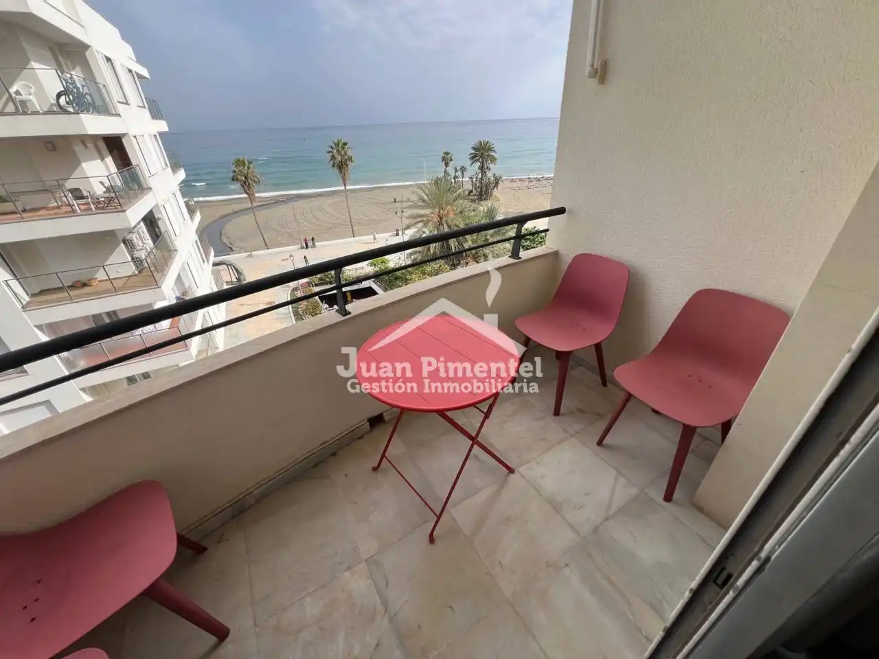Vista exterior de Apartamento en venta en Estepona con Aire acondicionado, Terraza y Amueblado