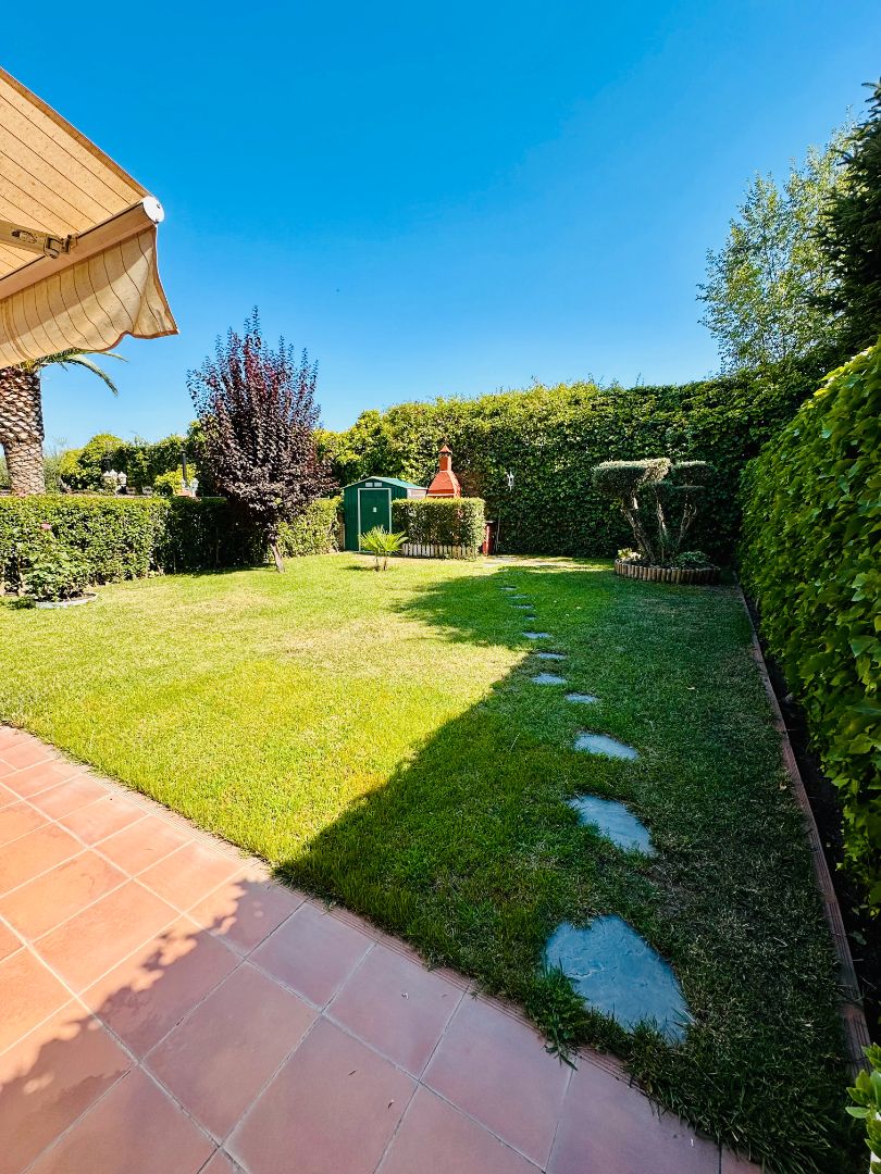 Garden of Single-family semi-detached for sale in Alcorcón  with Heating, Private garden and Terrace