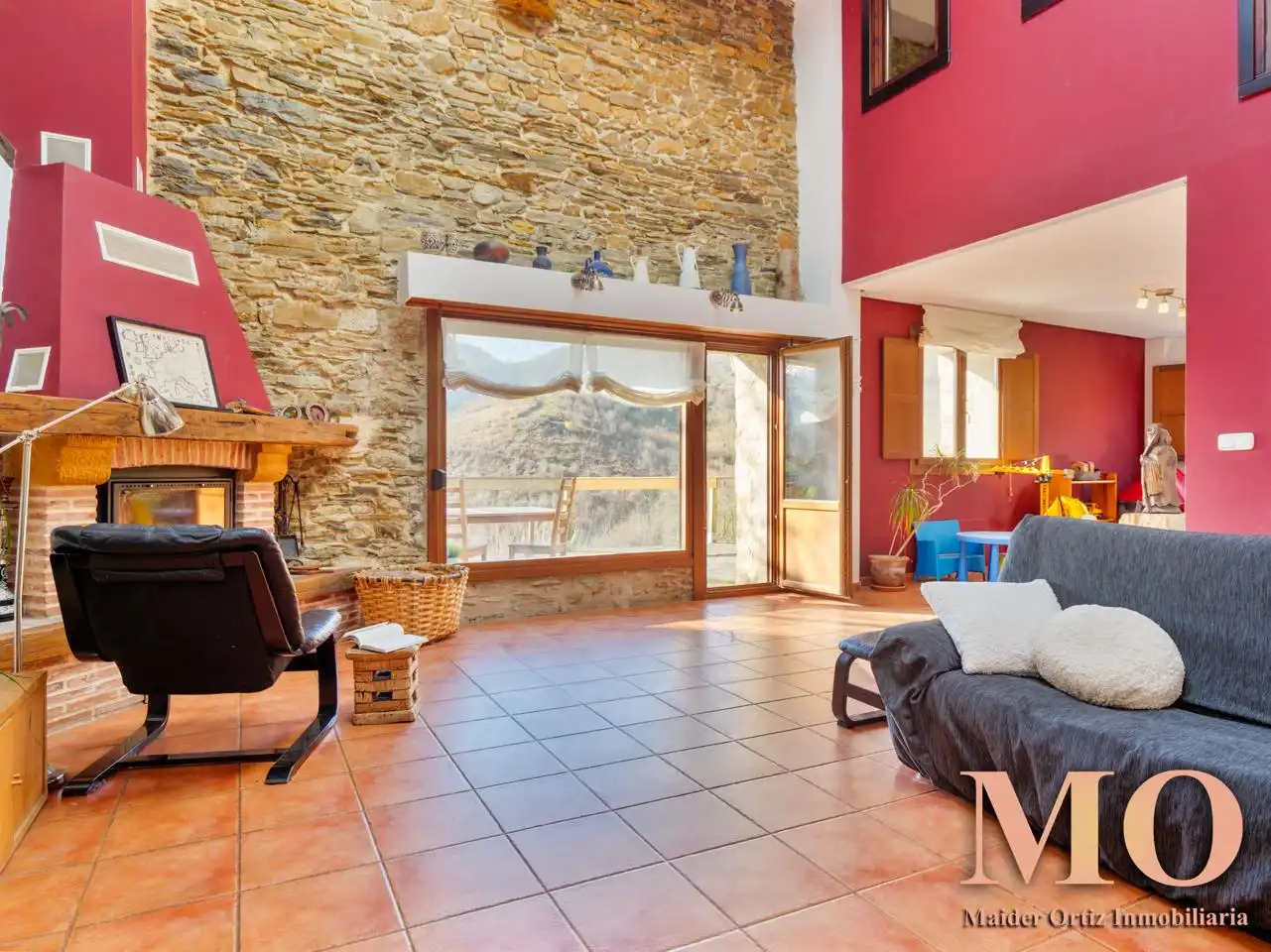 Wohnzimmer von Country house zum Verkauf in Bergara mit Heizung, Privatgarten und Terrasse