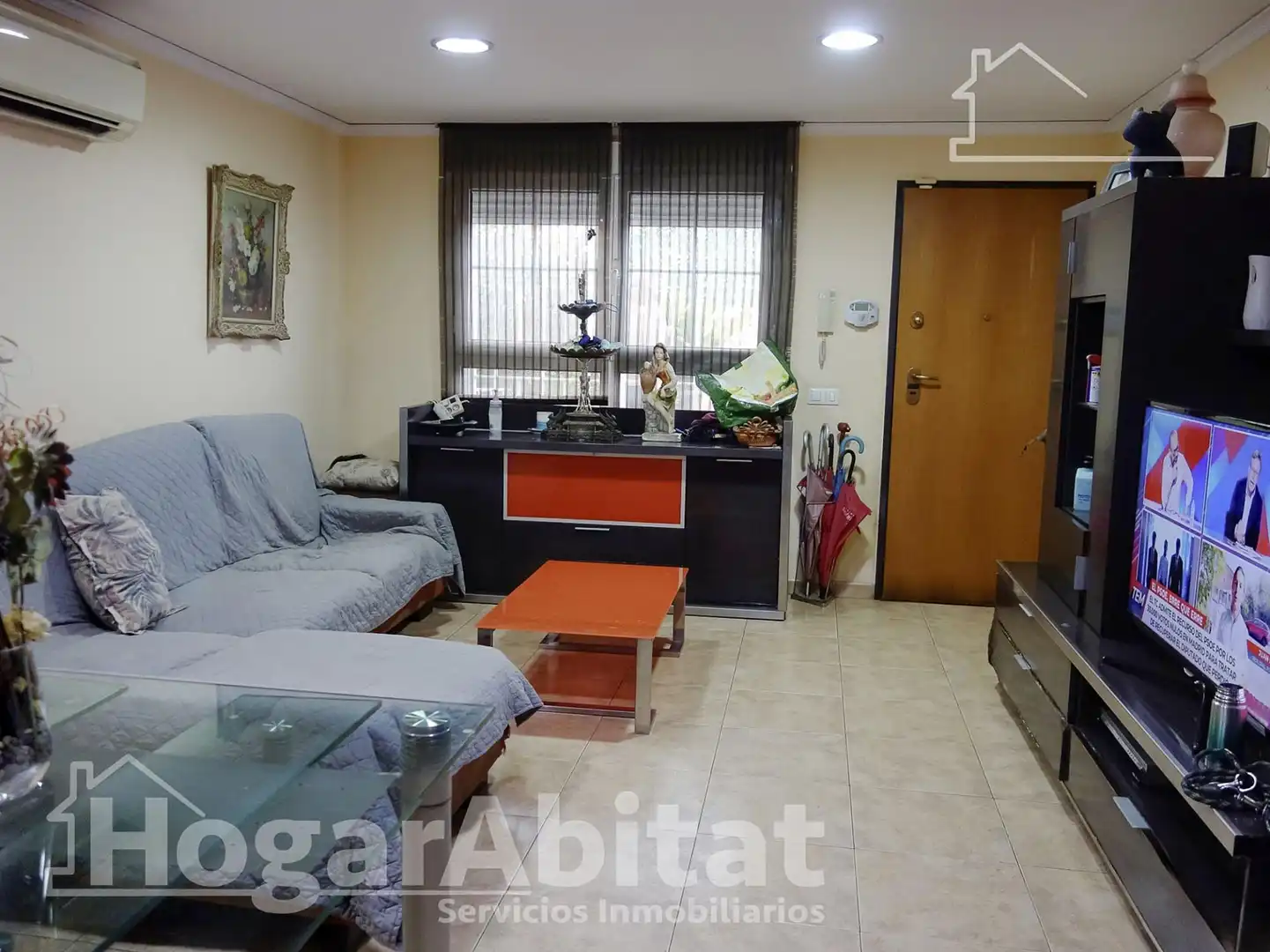 Sala de estar de Casa adosada en venta en Almazora / Almassora con Aire acondicionado, Terraza y Balcón