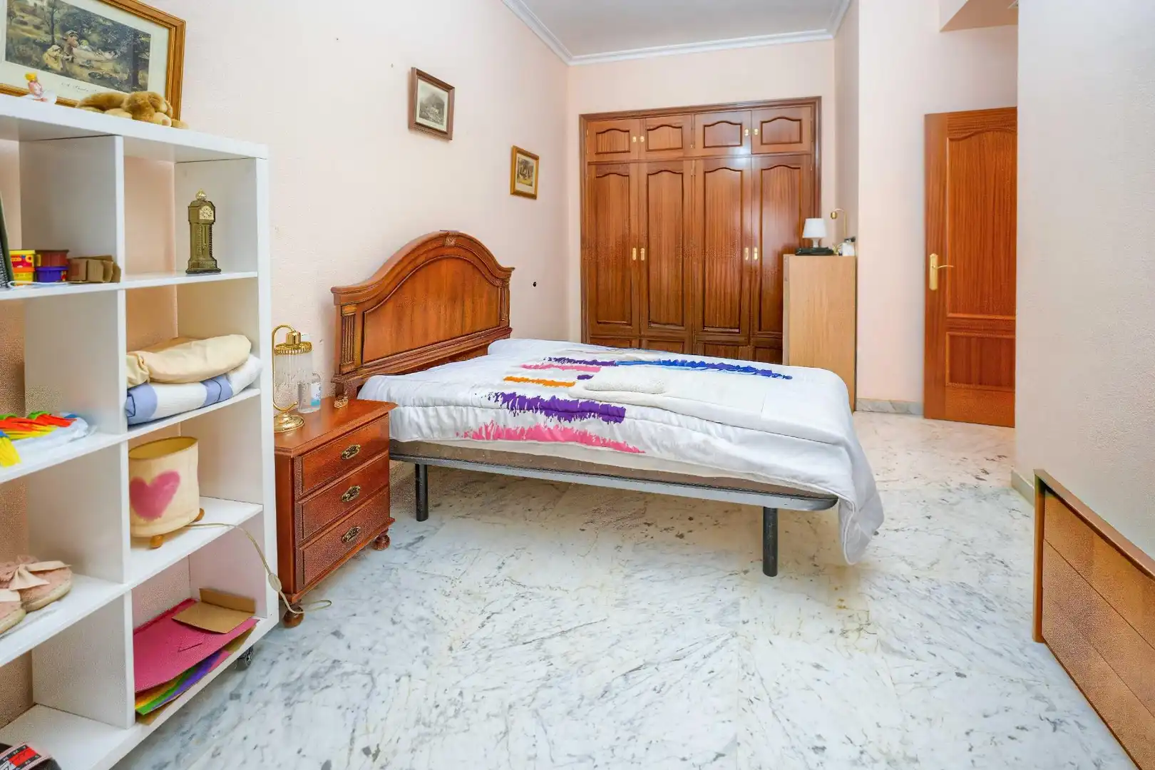 Bedroom of Houses for sale in Espartinas  with Air Conditioner, Private garden and Terrace