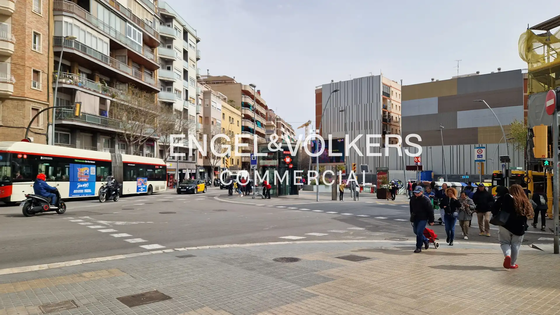 Buildings for sale in Collblanc