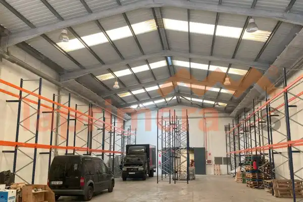 Industrial building to rent in Riba-roja de Túria, imagen 2