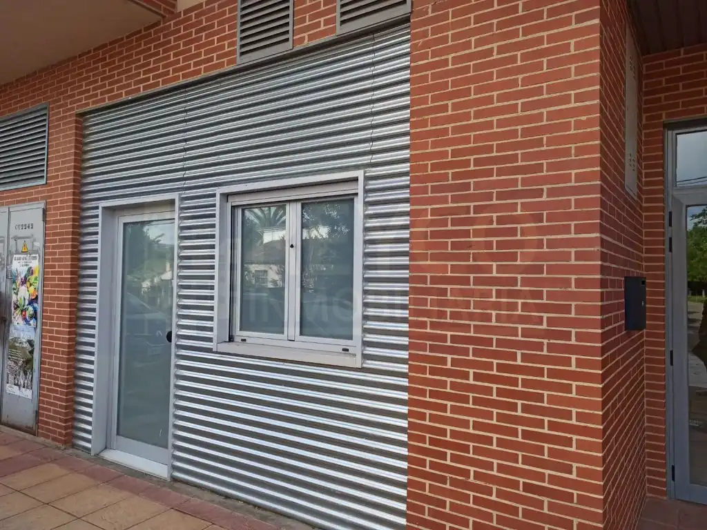 Vista exterior de Local en venta en Nájera