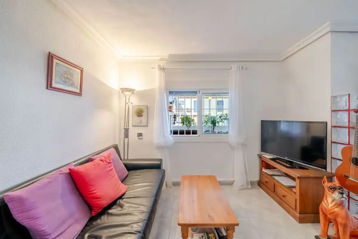 Casa a schiera con terrazza in vendita a Calle La Rioja, imagen 6